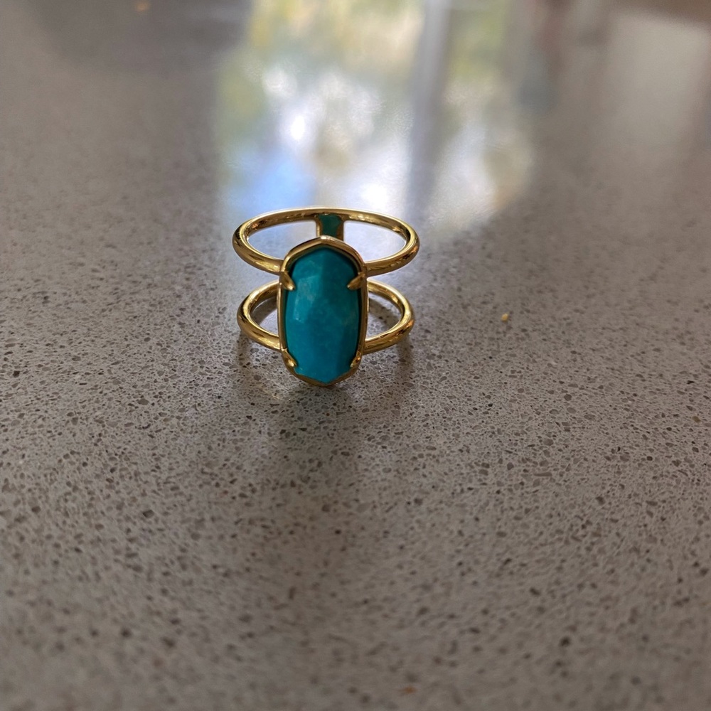 Kendra Scott Ring
